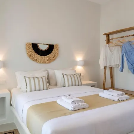 Sunrise Luxury Apartments & Suites Antiparos Exterior photo